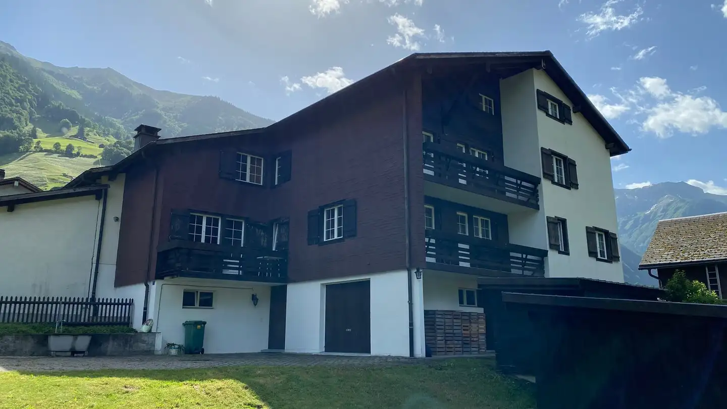 Semi-detached house for sale - Städtli 7, 8765 Engi