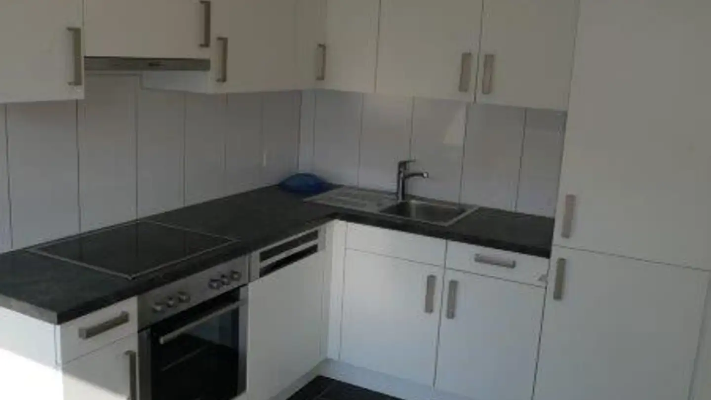 Appartamento in affitto - Route De Brügg / Brüggstrasse 66, 2503 Biel/Bienne - Foto 2