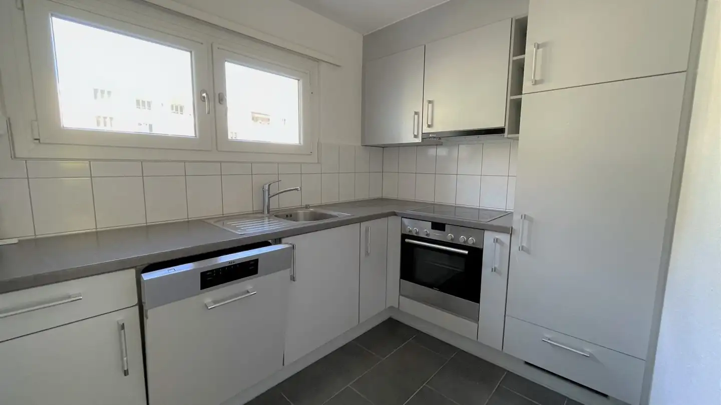 Appartement à louer - La Lignière 22, 2735 Malleray - Photo 2