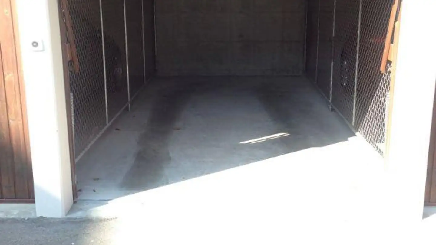 Einzelgarage mieten - Marktstrasse 10, 9244 Niederuzwil - Foto 2