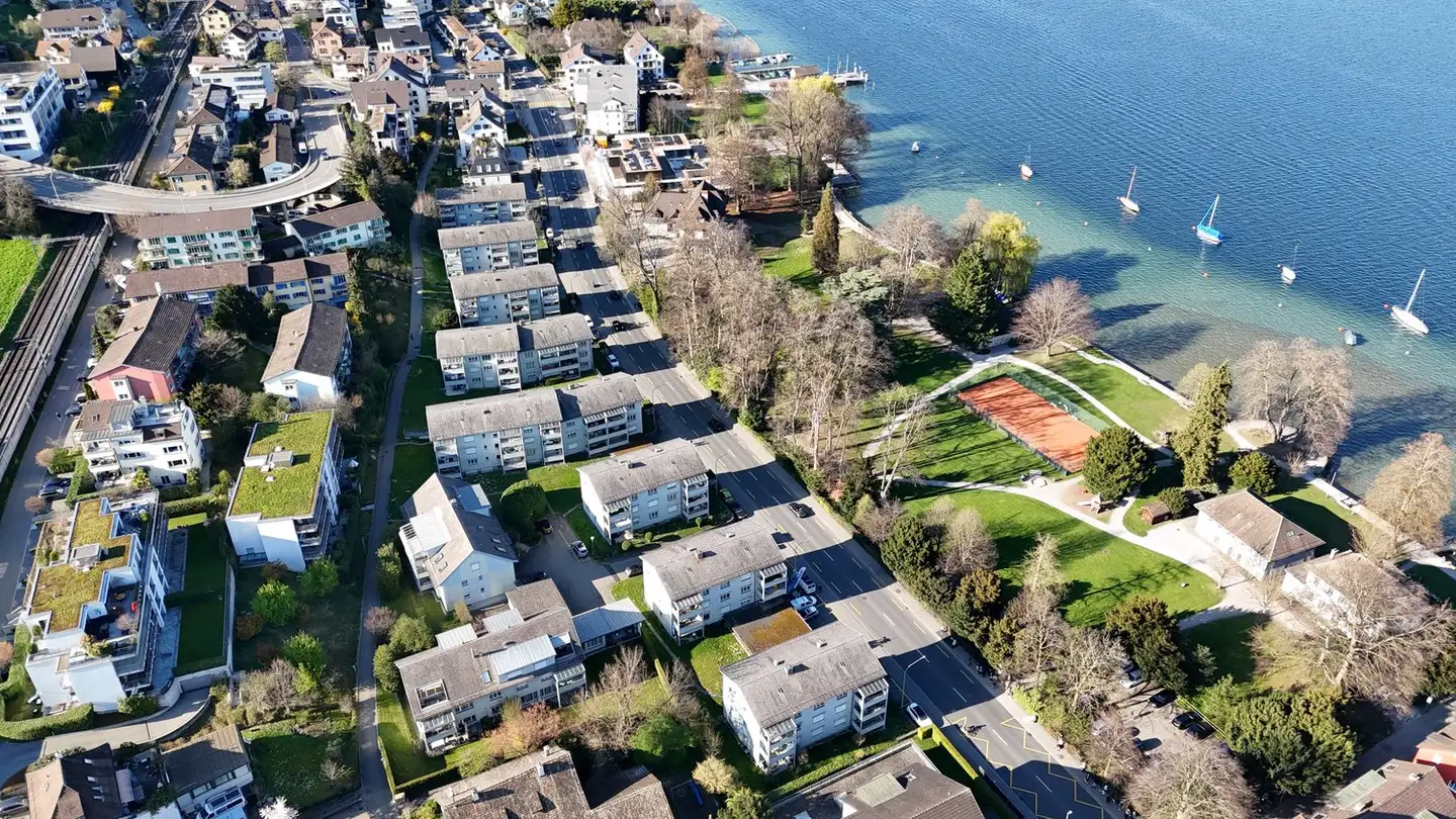 Parkplatz im Freien mieten - Seestrasse 184, 8802 Kilchberg ZH