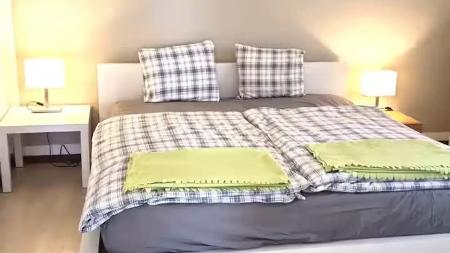 Chambre à louer - Am Oeschbrig 23, 8053 Zürich