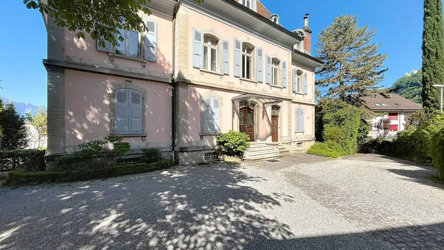 Dachgeschosswohnung mieten - Avenue De Collonge 2, 1820 Territet - Foto 2