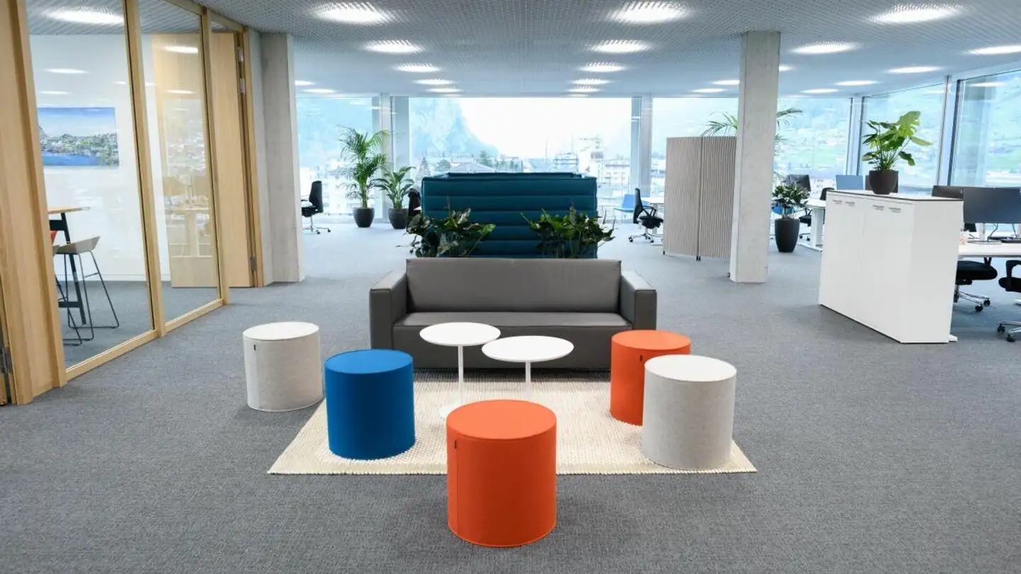 Commercial à louer - Bahnhofplatz 1, 6460 Altdorf UR - Photo 2