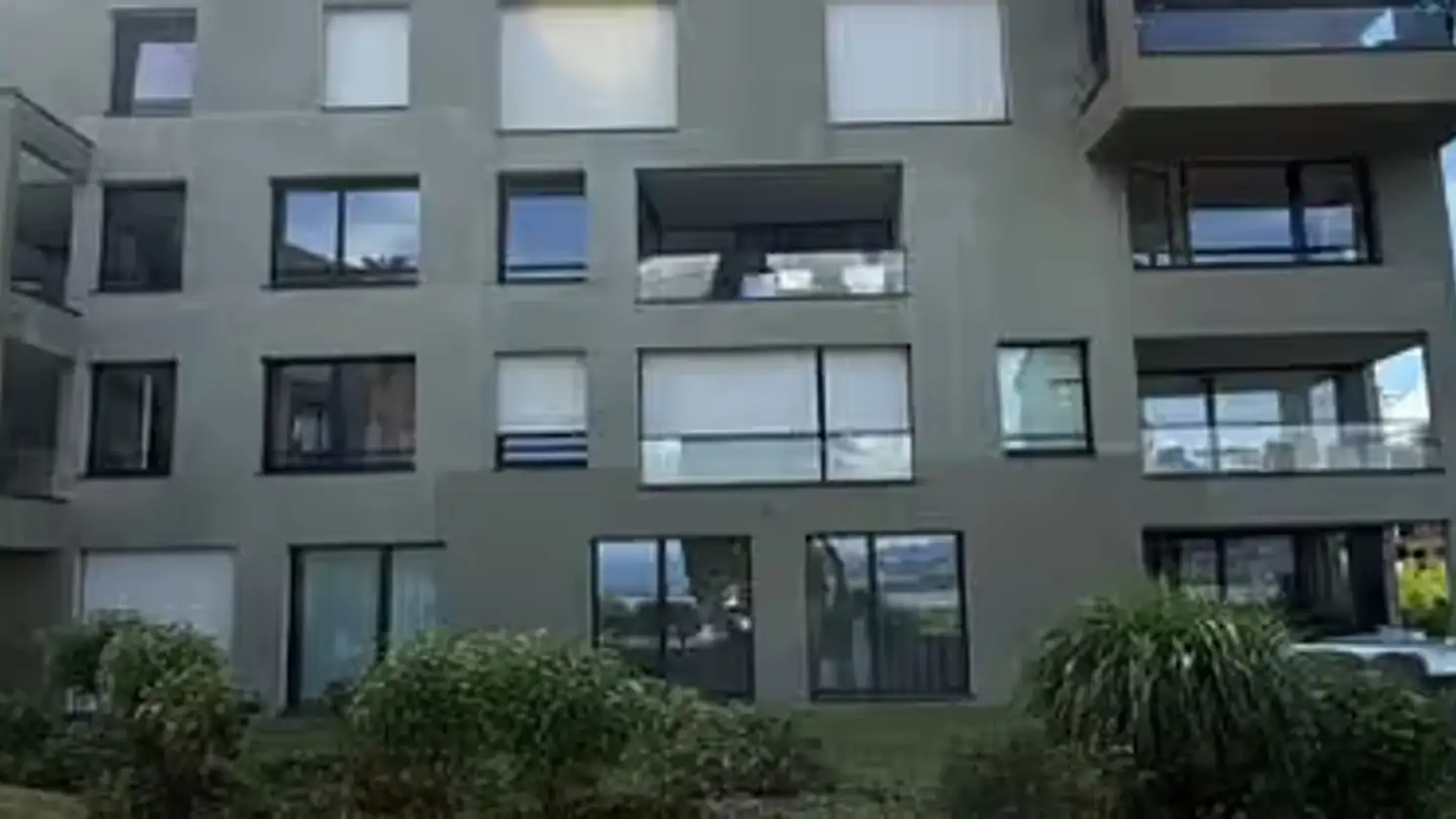 Wohnung mieten - Grünenbergstrasse, 8820 Wädenswil - Foto 2