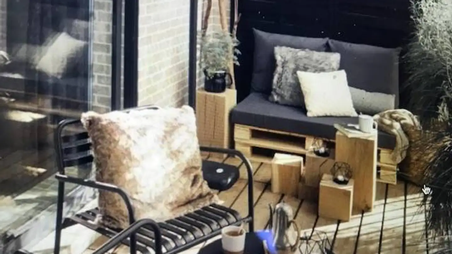 Villa for sale - 2922 Courchavon - Photo 4