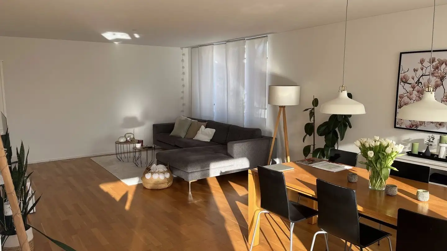 Attique à louer - Nordweg 25, 5035 Unterentfelden - Photo 2