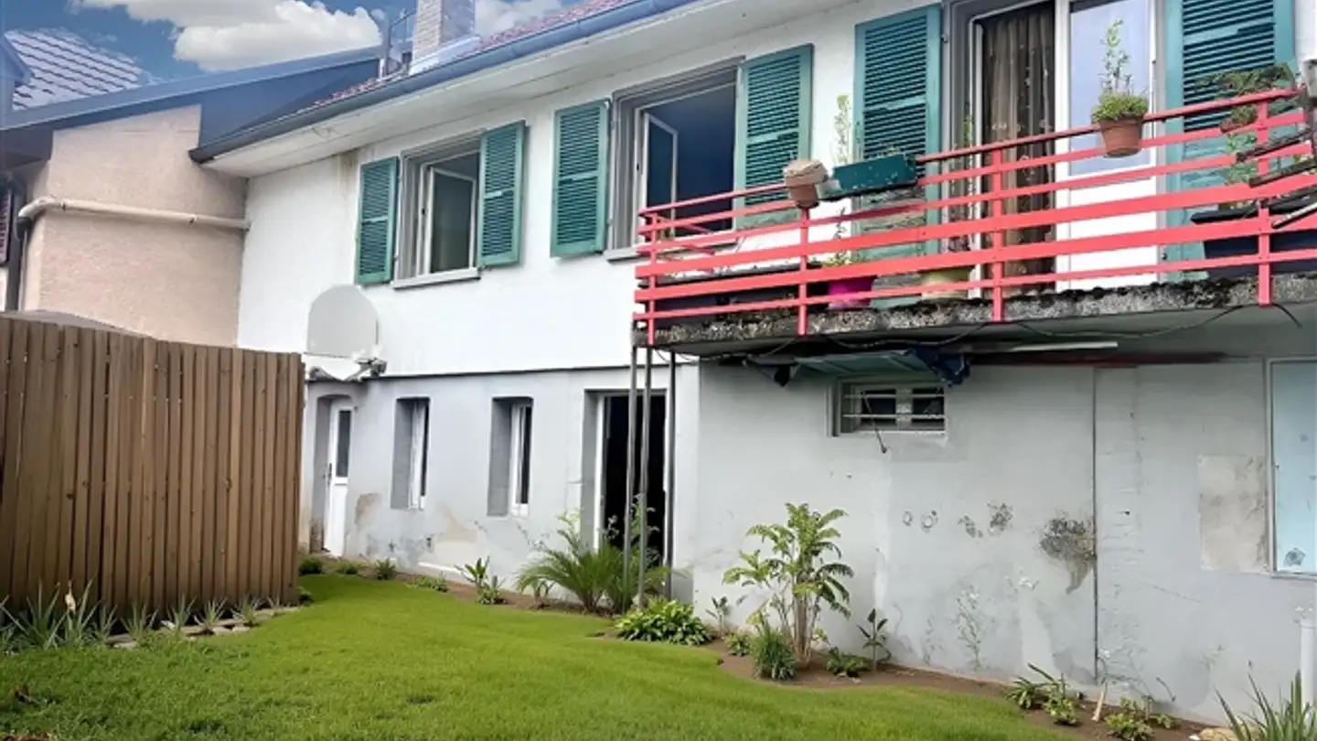 Single house for sale - 2942 Alle