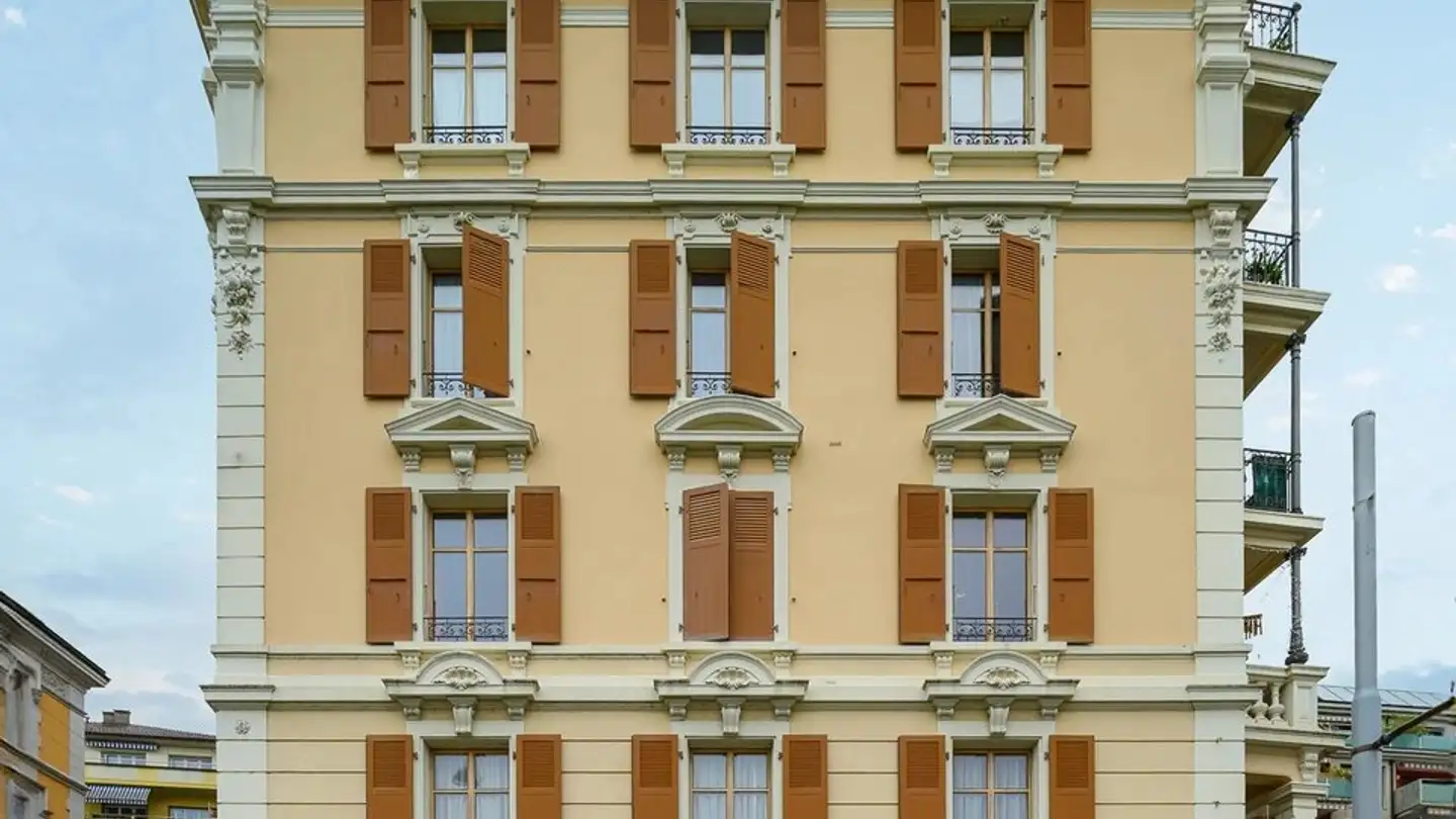 Office space for rent - Avenue D'echallens 30, 1004 Lausanne