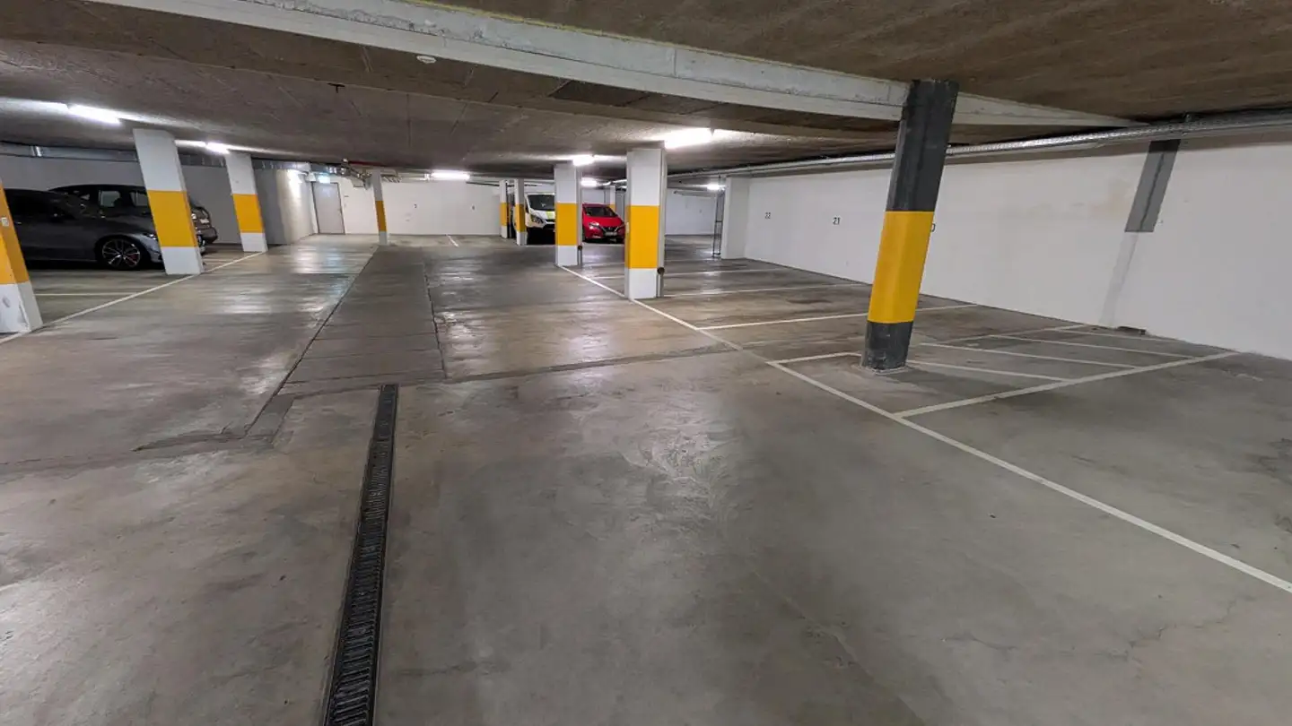 Underground parking space for rent - Altweg 16, 8500 Frauenfeld - Photo 4