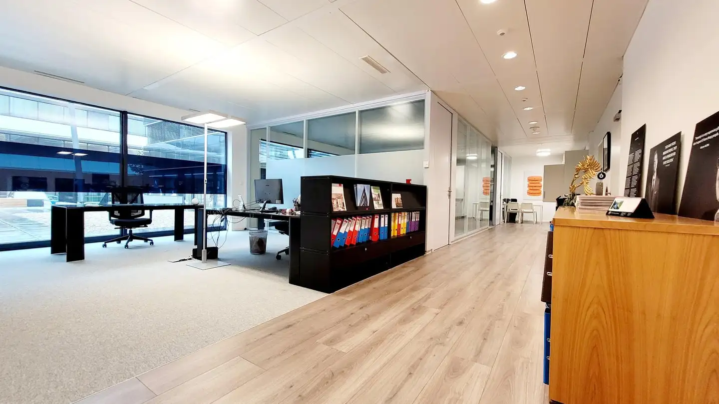 Bürofläche mieten - Route De Crassier 23, 1262 Eysins - Foto 3