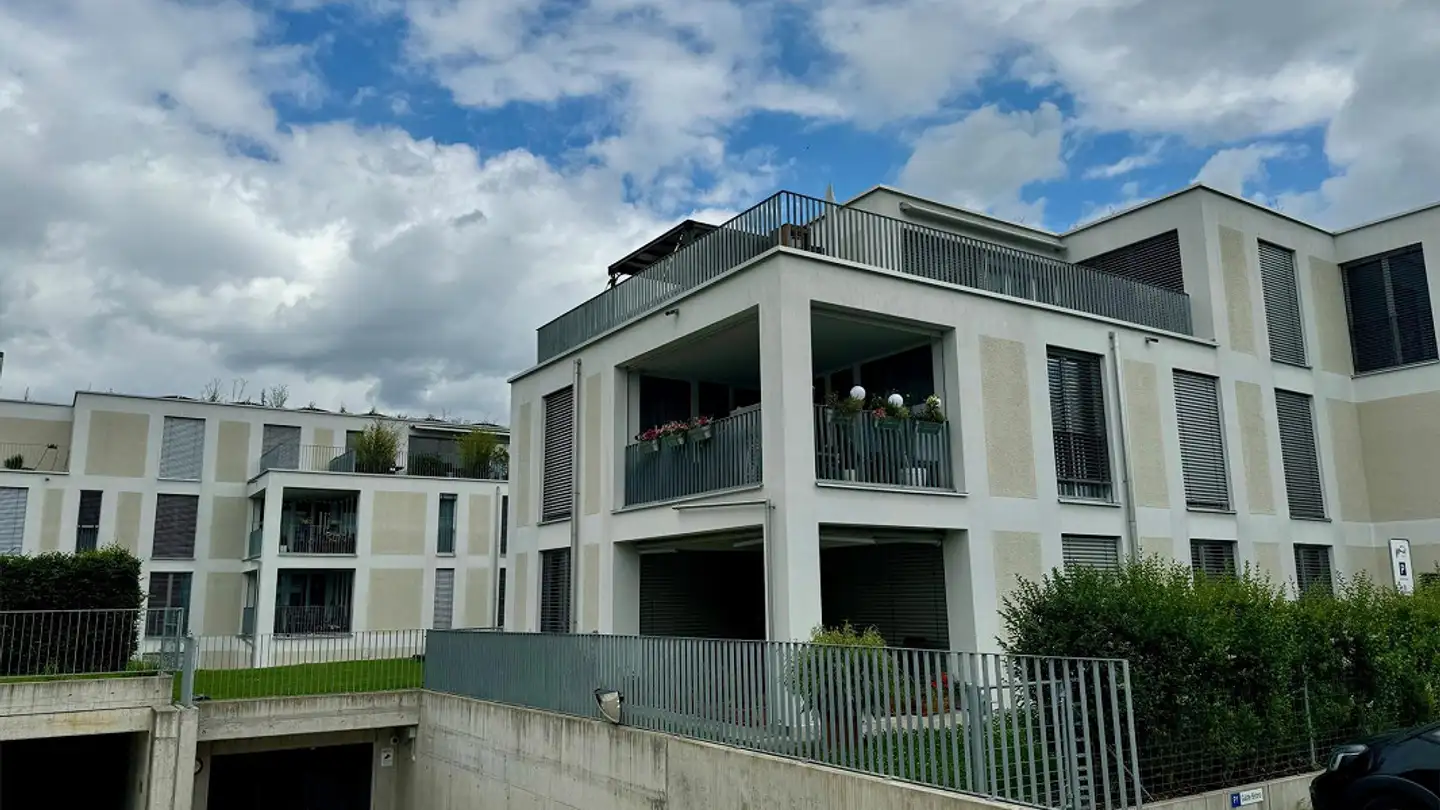 Underground parking space for rent - Gschwaderstrasse 71a, 8610 Uster