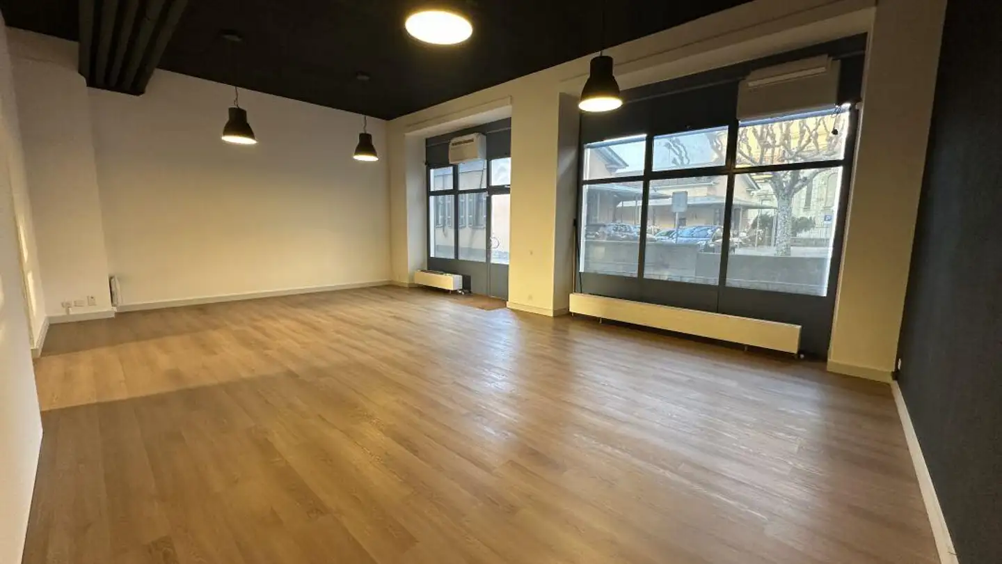 Bureau à louer - Via Enrico Dunant, 6830 Chiasso - Photo 4