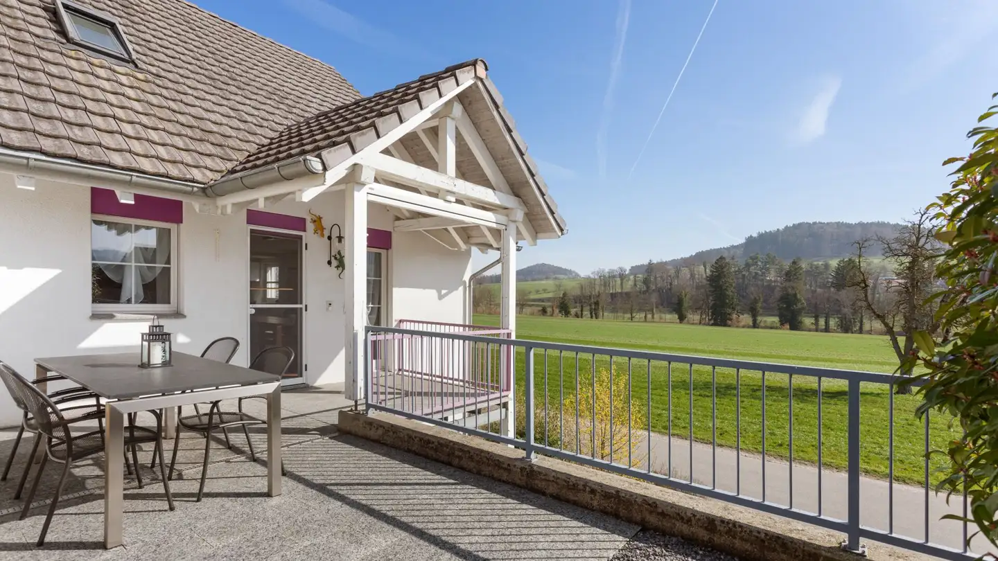 Row house for sale - Busliweid 7, 8372 Wiezikon b. Sirnach - Photo 2