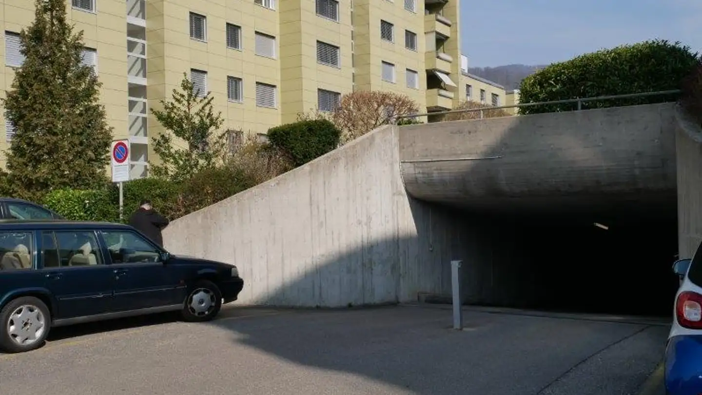 Place de parking souterraine à louer - Brückenstrasse 49, 4632 Trimbach