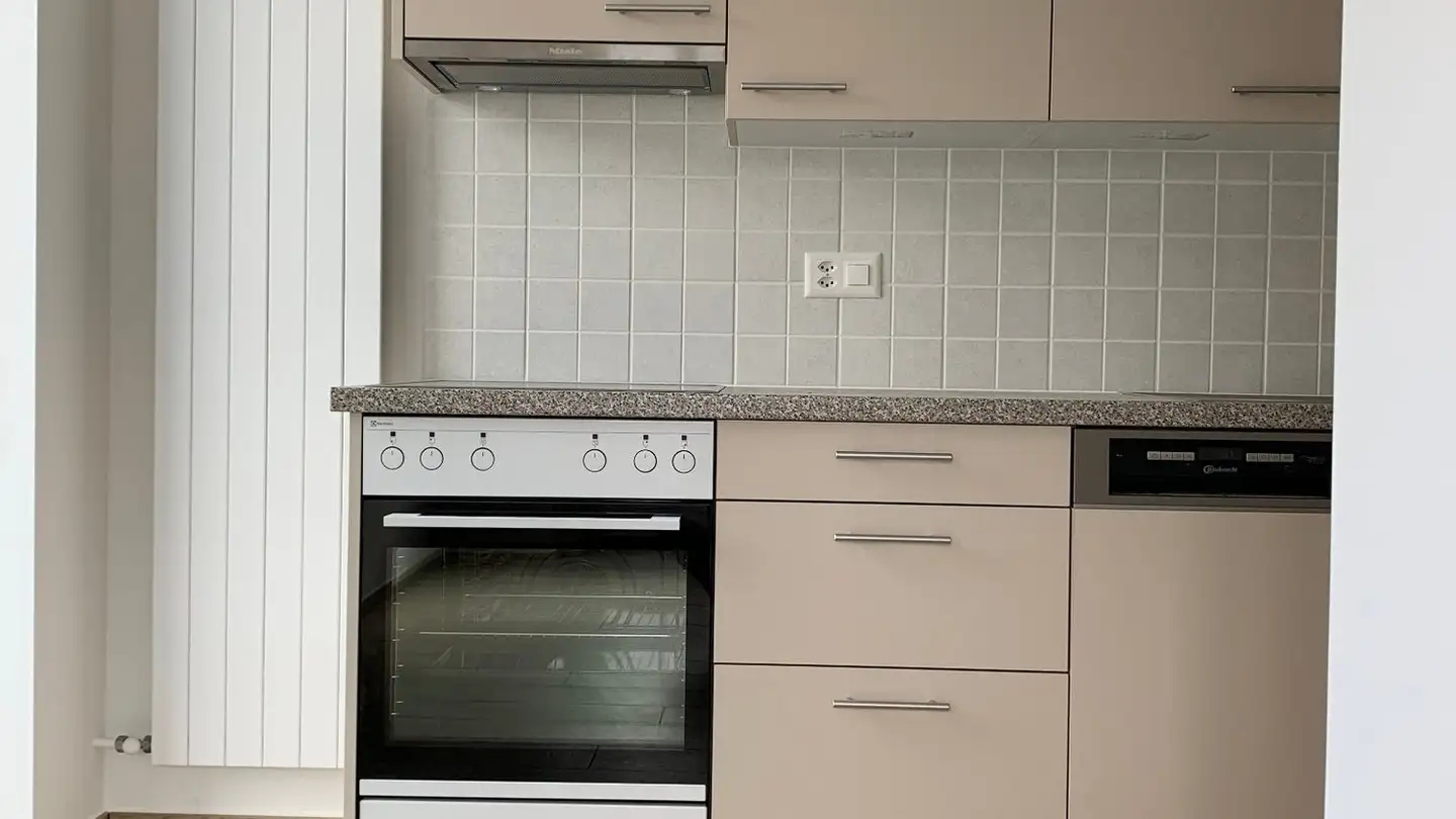 Wohnung mieten - Via Cantonale 45, 6574 Vira (Gambarogno) - Foto 3