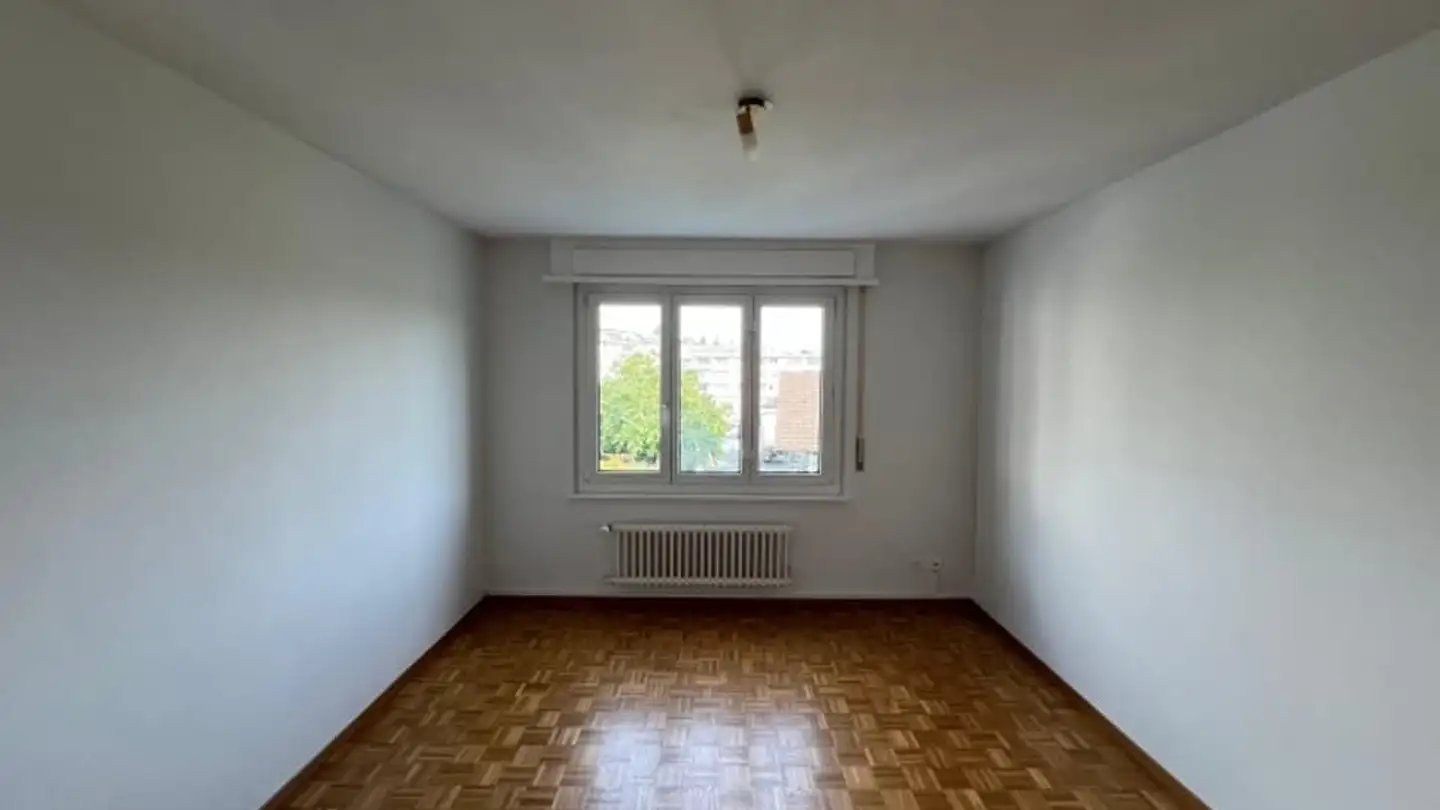 Appartamento in affitto - Rouges-Terres 33, 2068 Hauterive NE