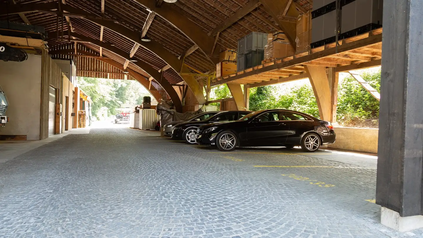 Überdachter Parkplatz mieten - Edikerstrasse 20d, 8635 Dürnten - Foto 4