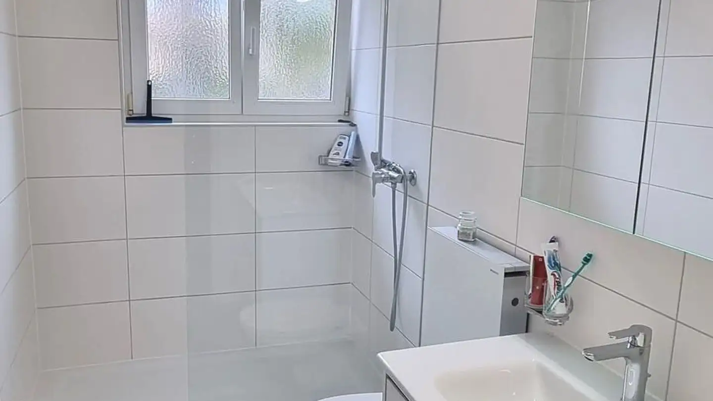 Appartement à louer - Rue des Pralaz 11, 2034 Peseux - Photo 3