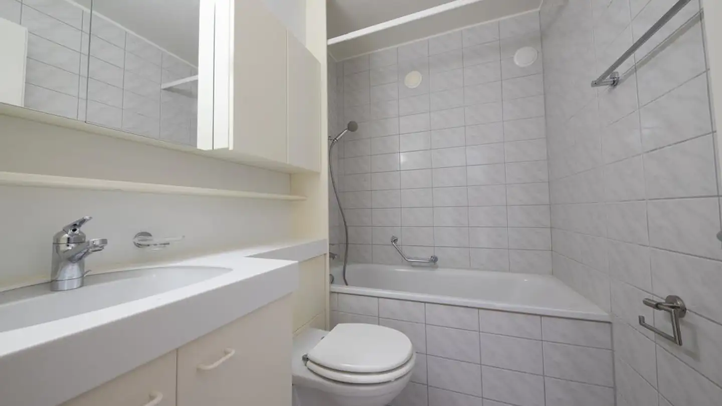 Wohnung mieten - Rheinparkstrasse 1, 4127 Birsfelden - Foto 3