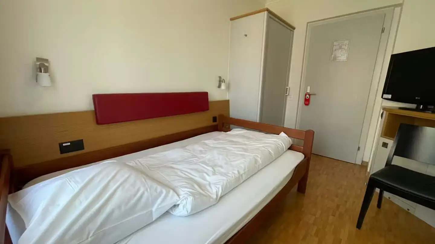 Apartment for rent - Schaffhauserstrasse, 8050 Zürich - Photo 4