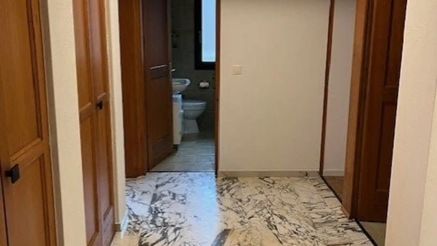 Apartment for rent - Insone, 6951 Insone - Photo 4