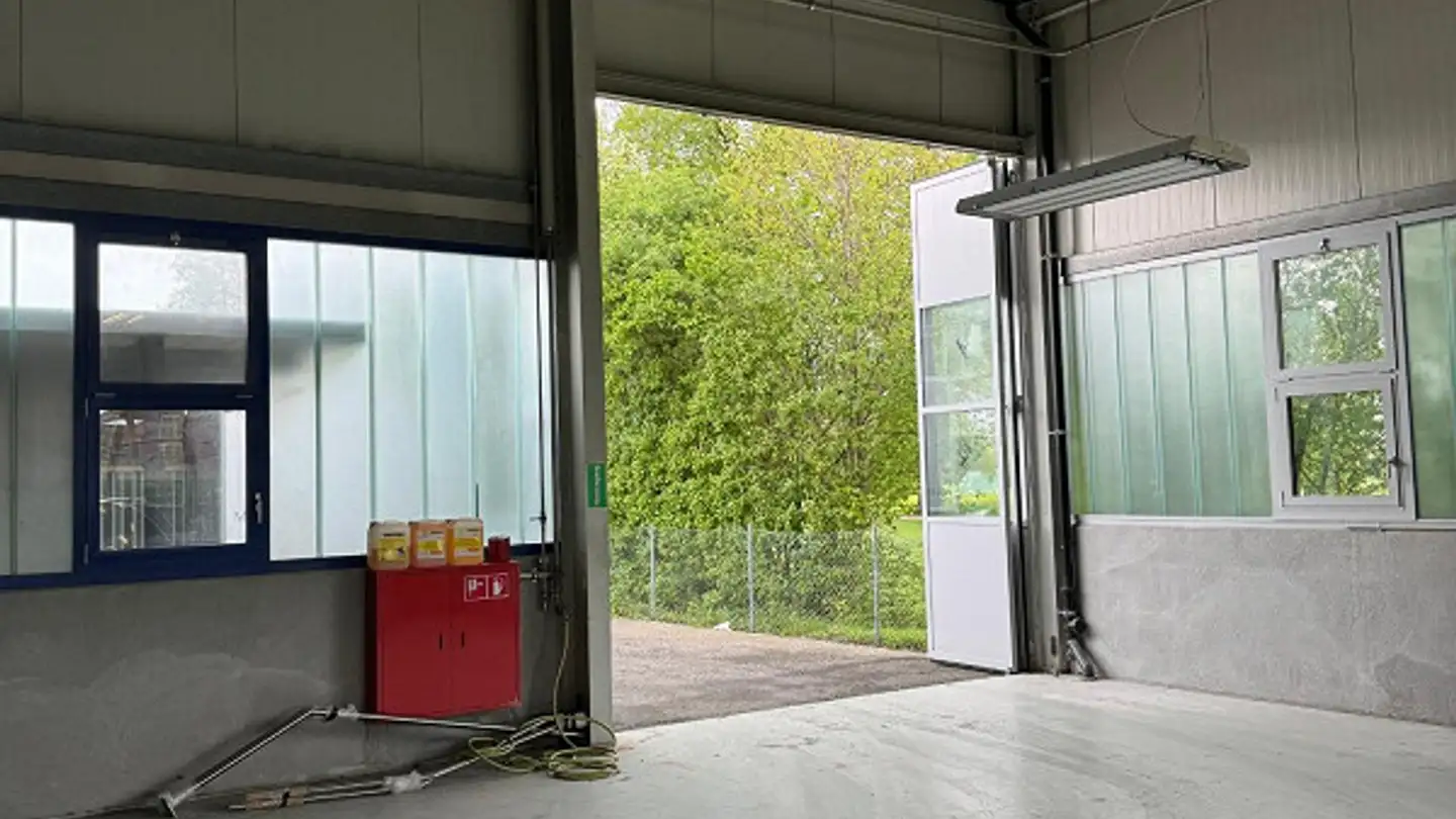 Commercial à louer - 3608 Thun - Photo 3