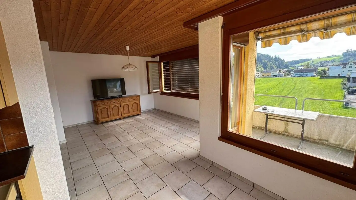 Apartment for rent - 6263 Richenthal - Photo 2