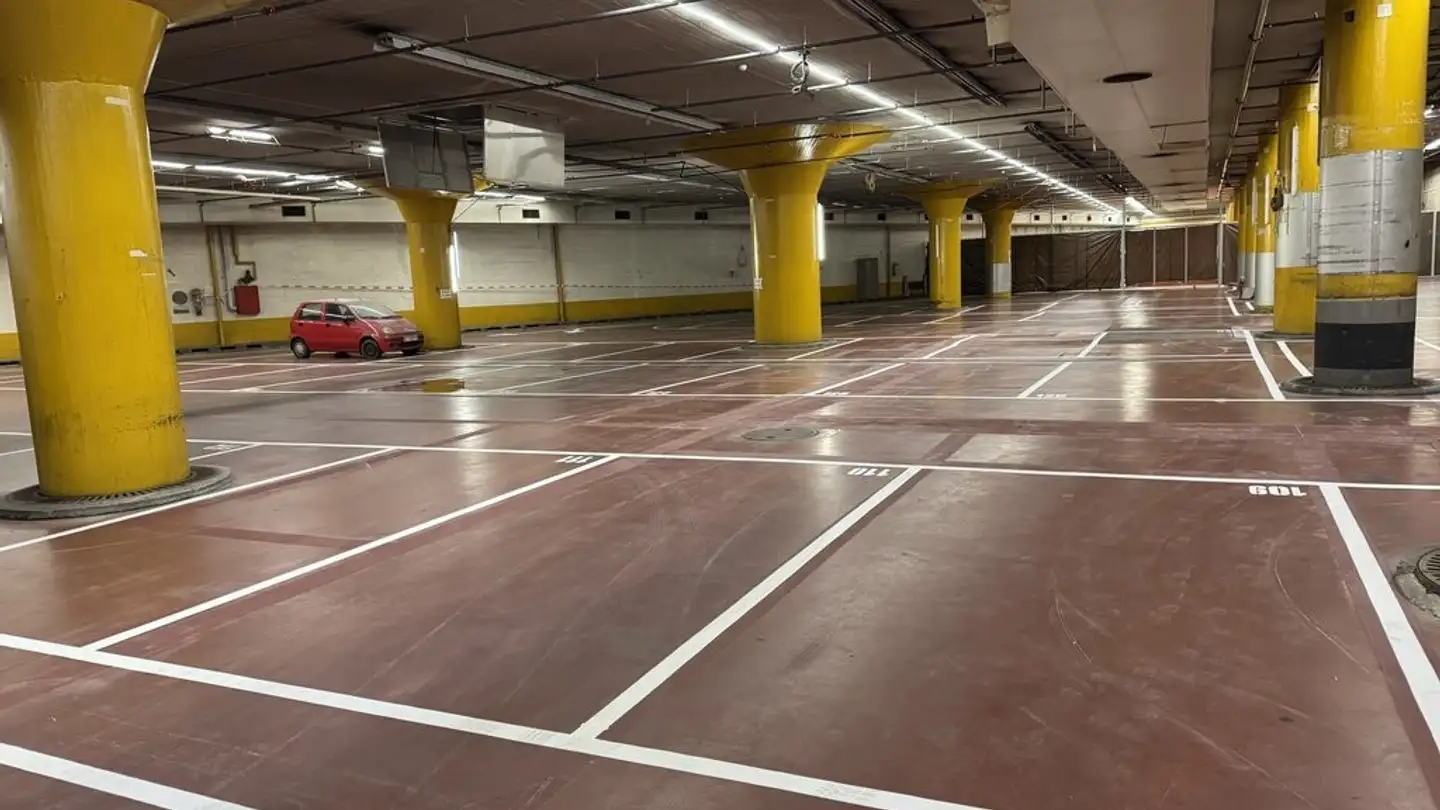 Tiefgaragenstellplatz mieten - Avenue D'ouchy 4, 1006 Lausanne