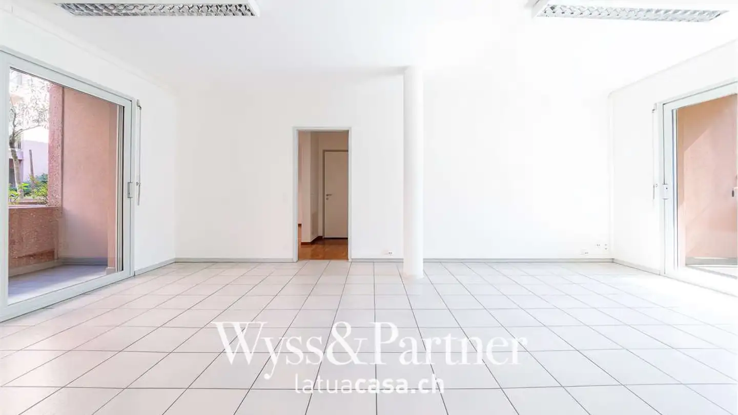 Appartement à louer - Via Emilio Bossi 12, 6830 Chiasso