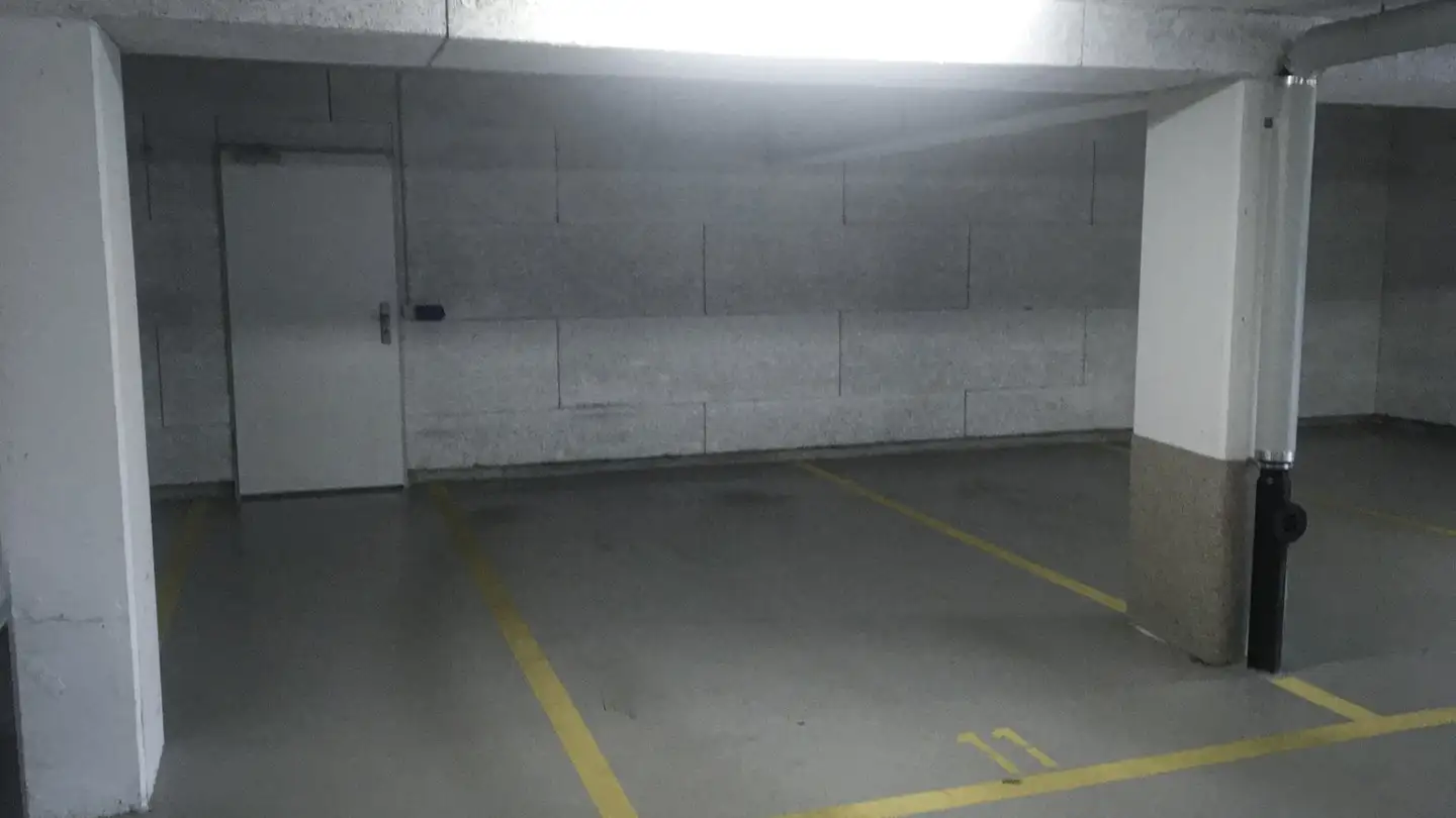 Parcheggio sotterraneo in affitto - Dullikerstrasse 3, 4656 Starrkirch-Wil - Foto 3