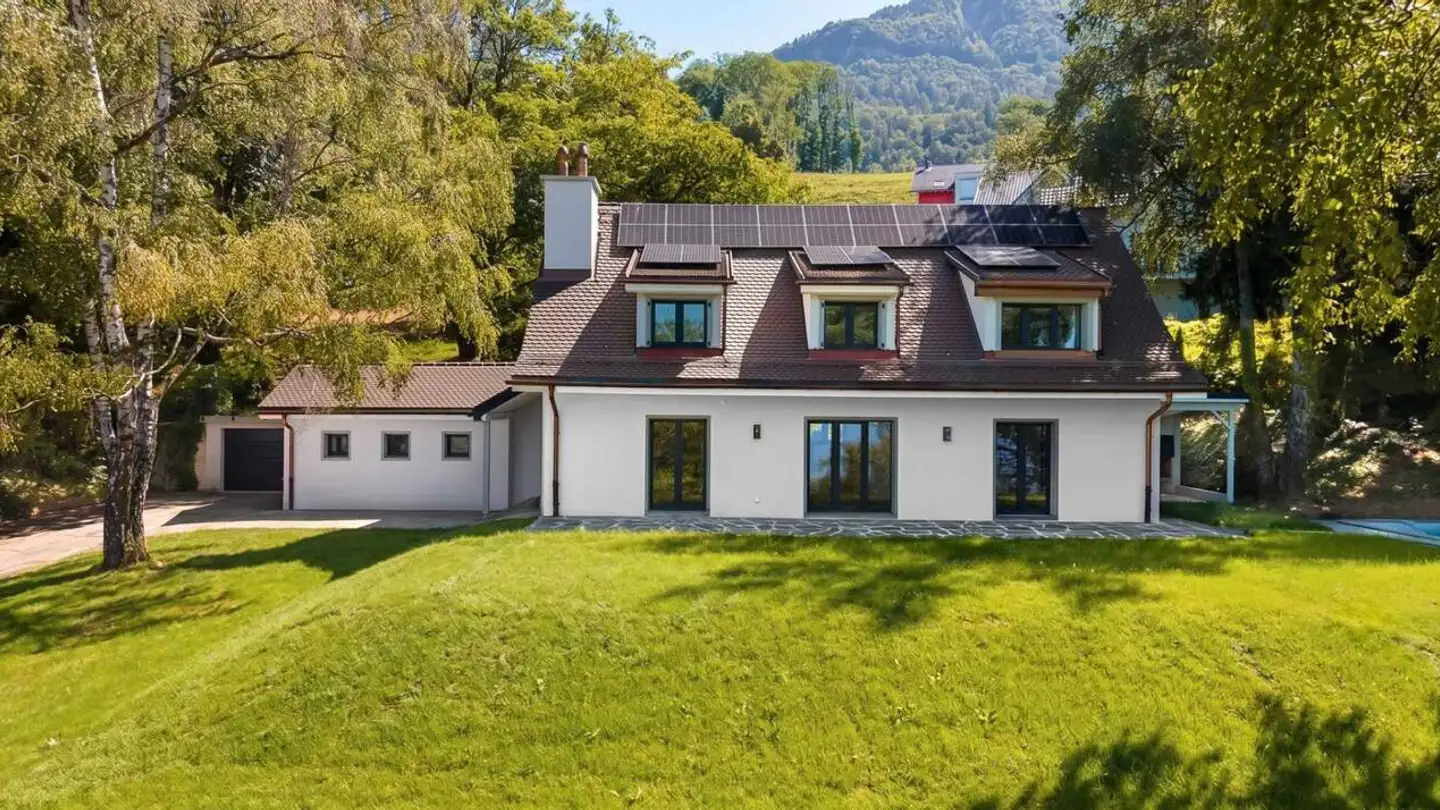 Villa in vendita - 1806 St-Légier-La Chiésaz