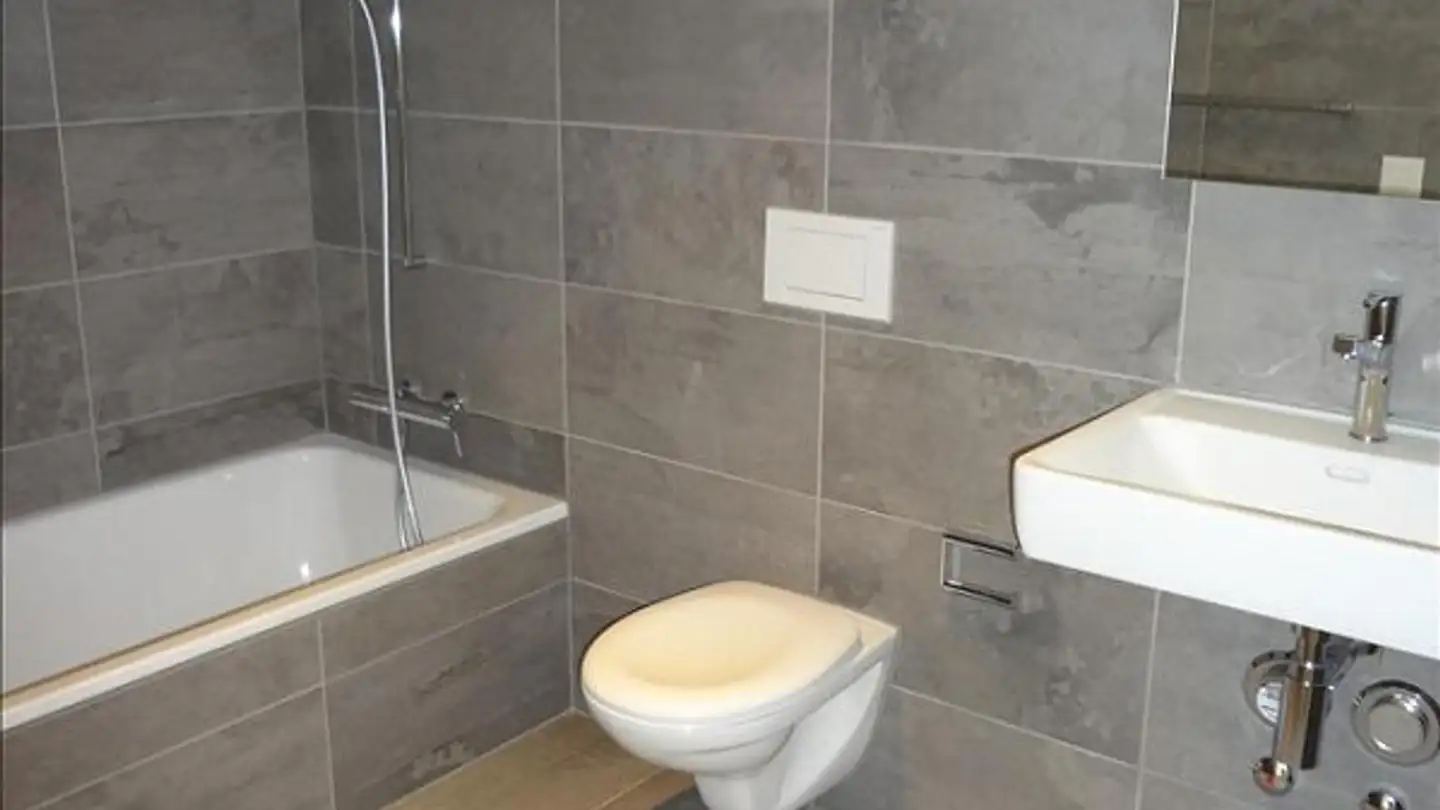 Wohnung mieten - Aarestrasse 2a, 3600 Thun - Foto 4
