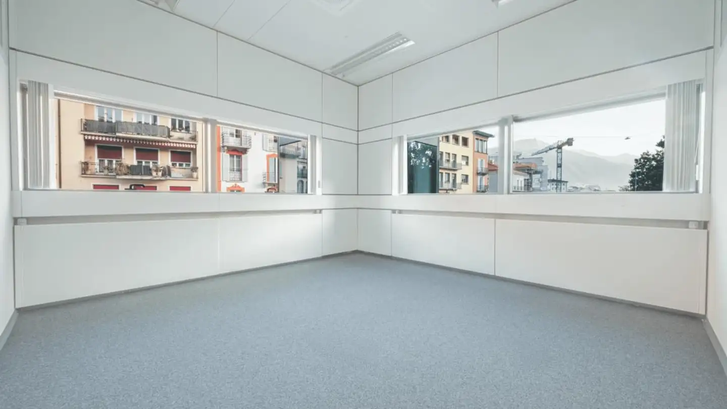 Bureau à louer - Piazza Grande 3, 6600 Locarno - Photo 3