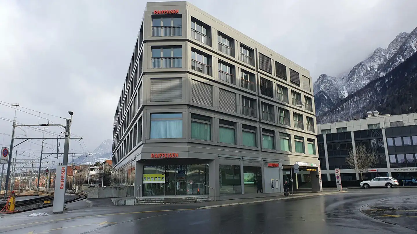 Tiefgaragenstellplatz mieten - Bahnhofplatz 7, 7000 Chur