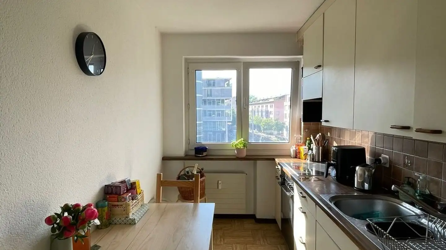 Chambre à louer - Berninaplatz 3, 8057 Zürich