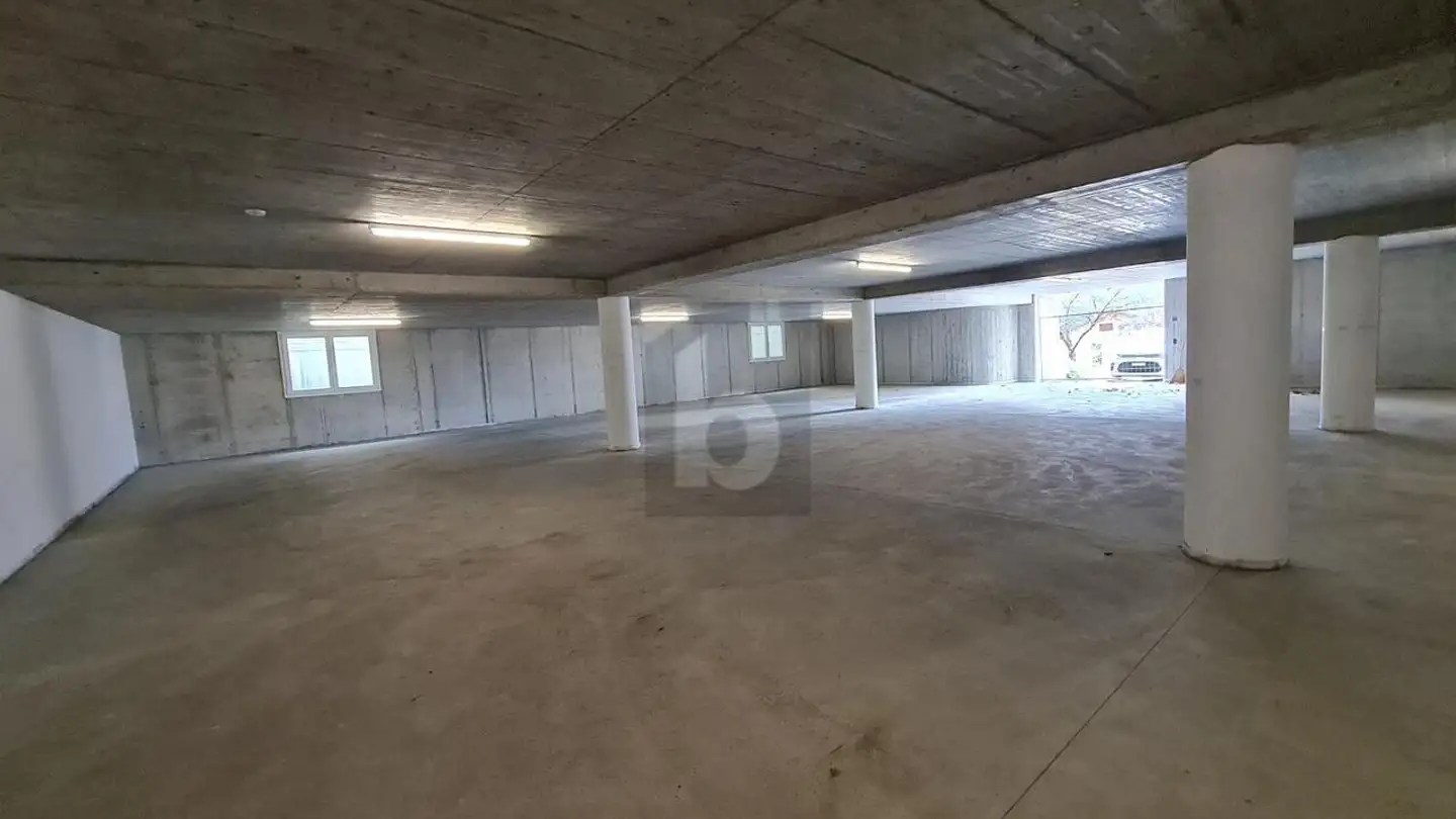 Parkplatz im Freien mieten - 6517 Arbedo