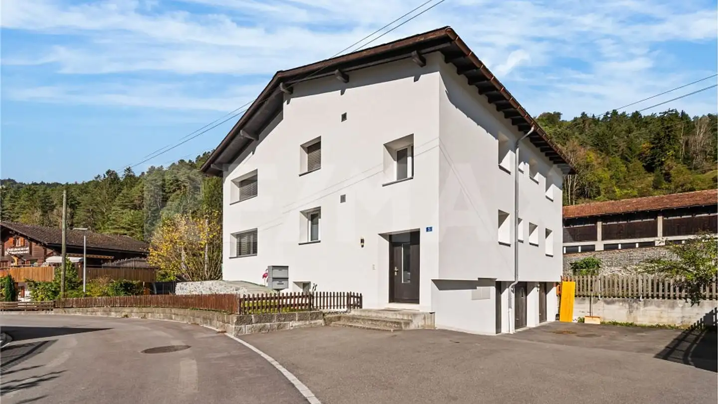 Edificio residenziale in vendita - Schmittnerstrasse 5, 7212 Seewis-Schmitten