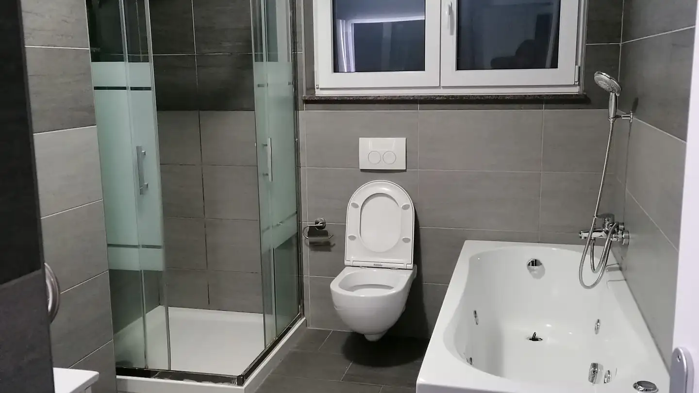 Wohnung mieten - Via Della Posta 1, 6592 S. Antonino - Foto 2