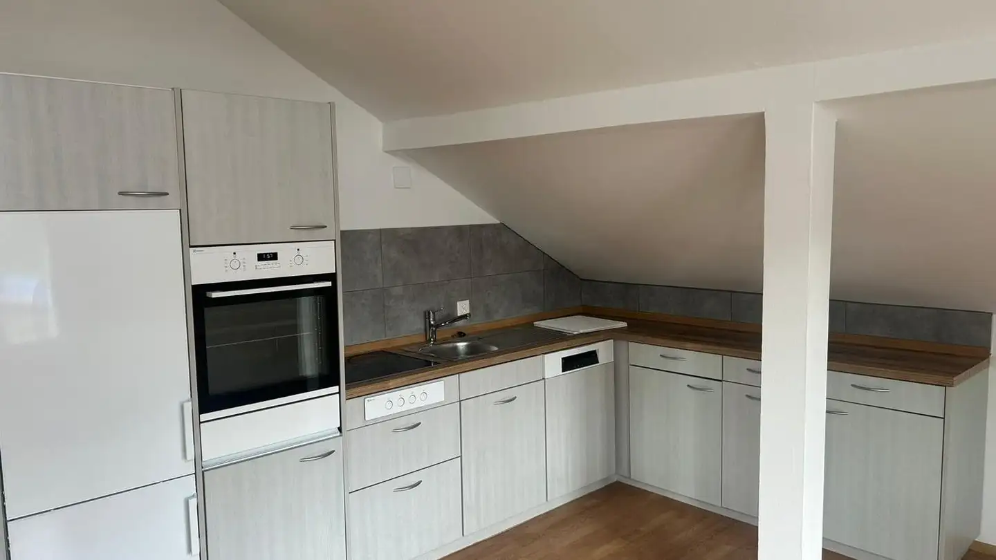 Attic flat for rent - Hinterbissaustrasse, 9410 Heiden - Photo 3