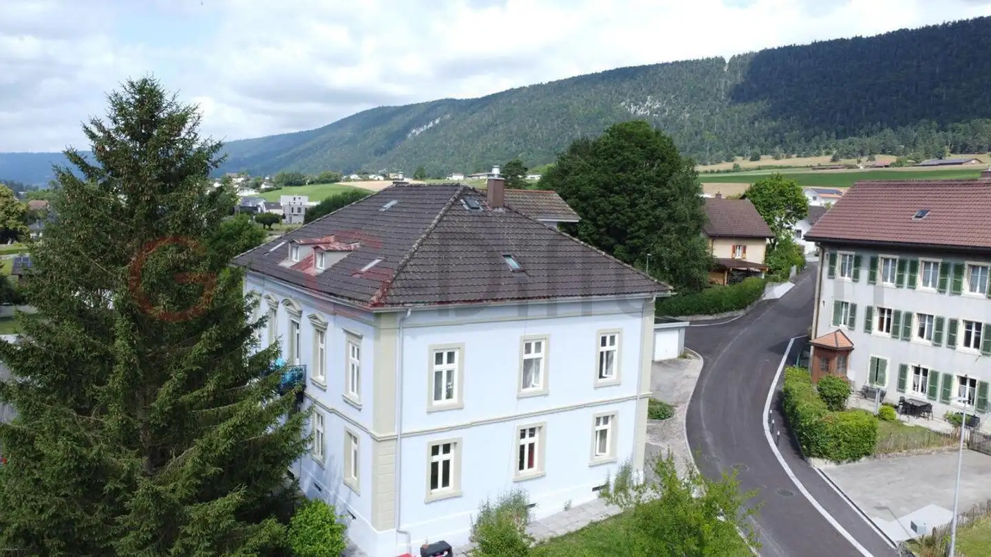 Mixed-use building for sale - 2606 Corgémont - Photo 2