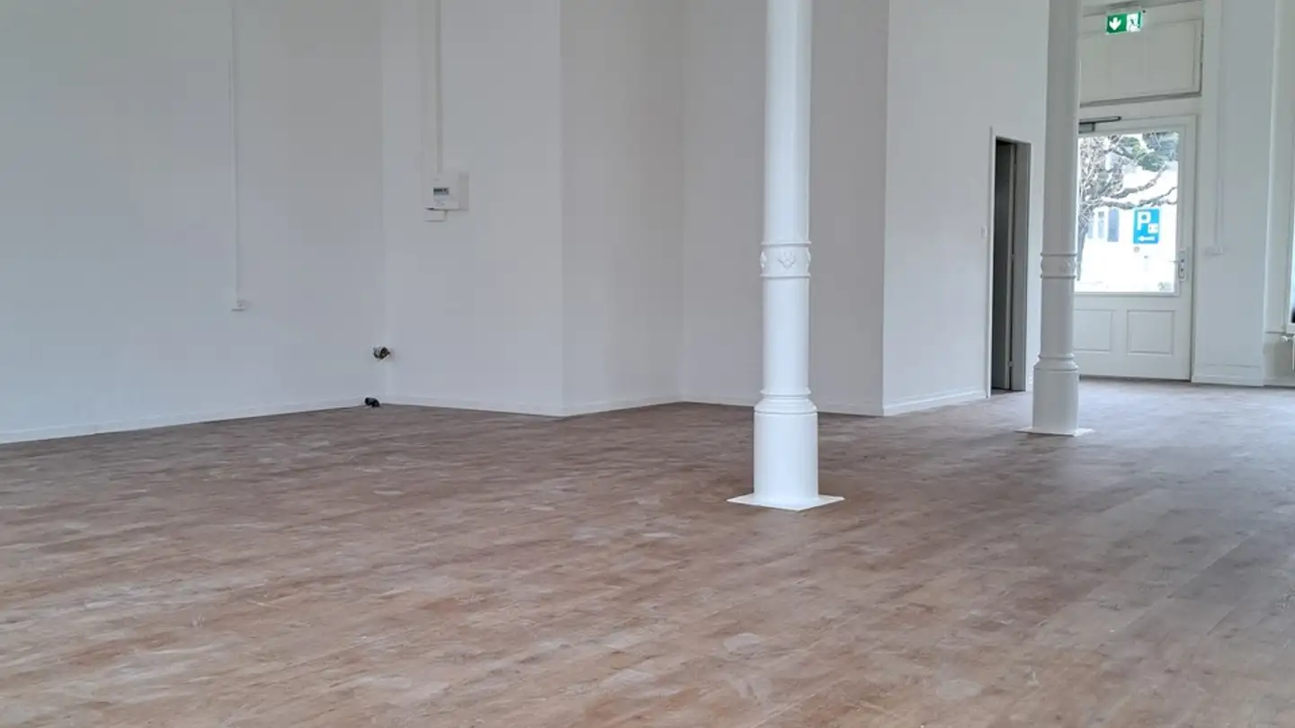 Commerciale in affitto - Rue Du Collège 23, 2300 La Chaux-de-Fonds - Foto 4