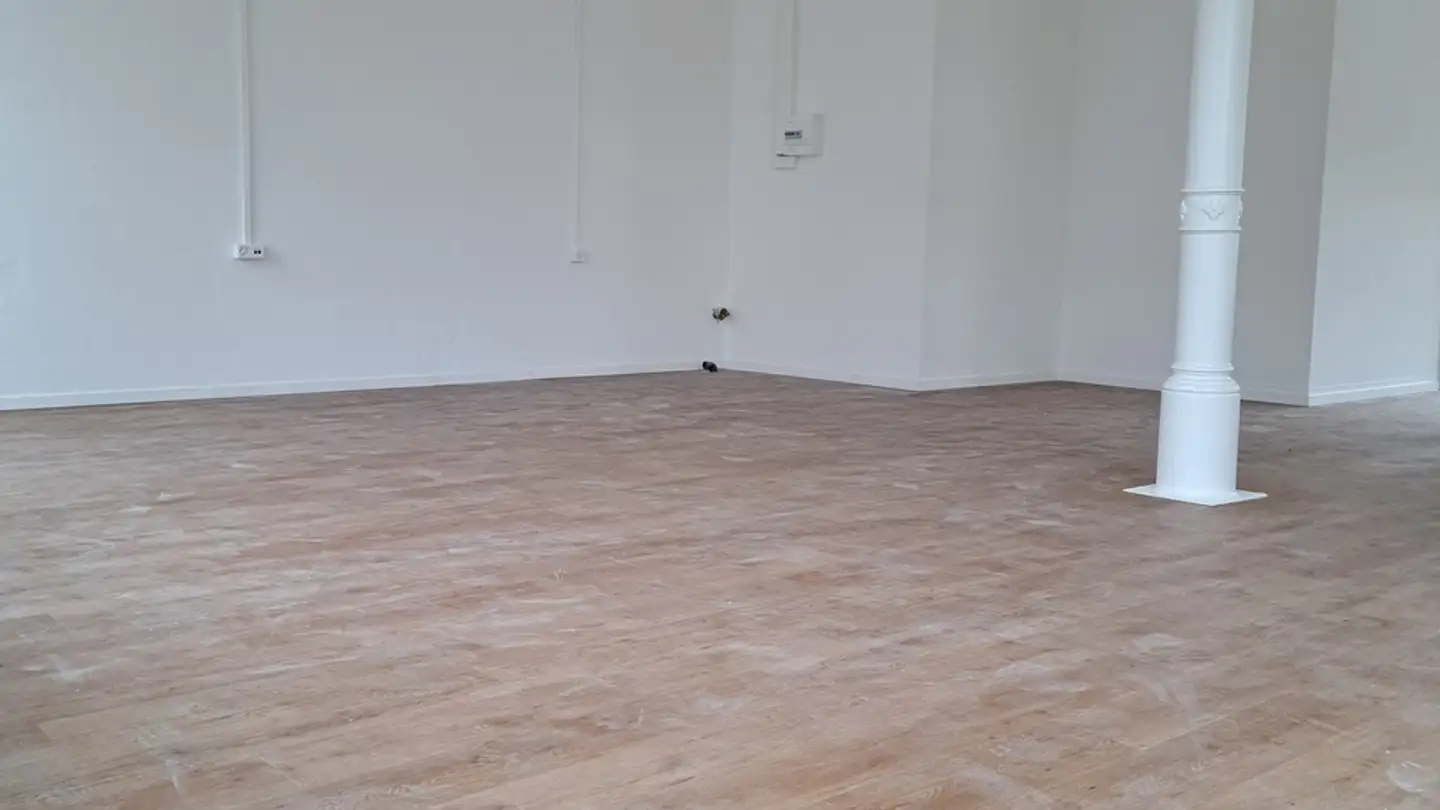 Commerciale in affitto - Rue Du Collège 23, 2300 La Chaux-de-Fonds - Foto 3