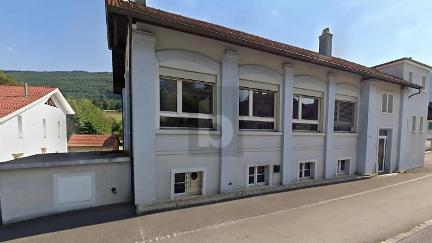 Commercial for sale - 2738 Court