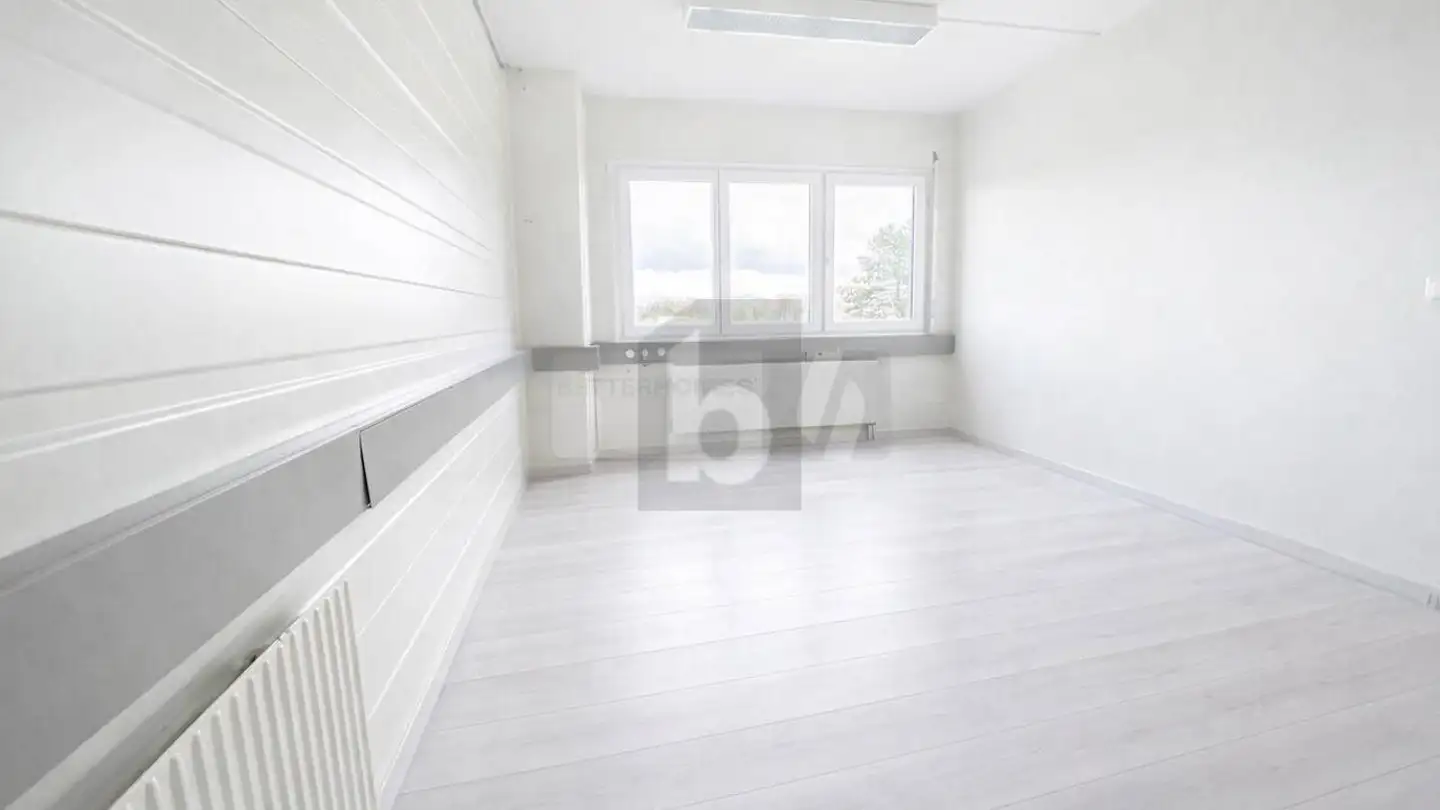 Office space for rent - 1196 Gland - Photo 3