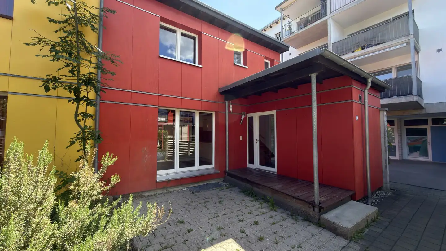 Row house for sale - Felsenaustrasse, 8200 Schaffhausen