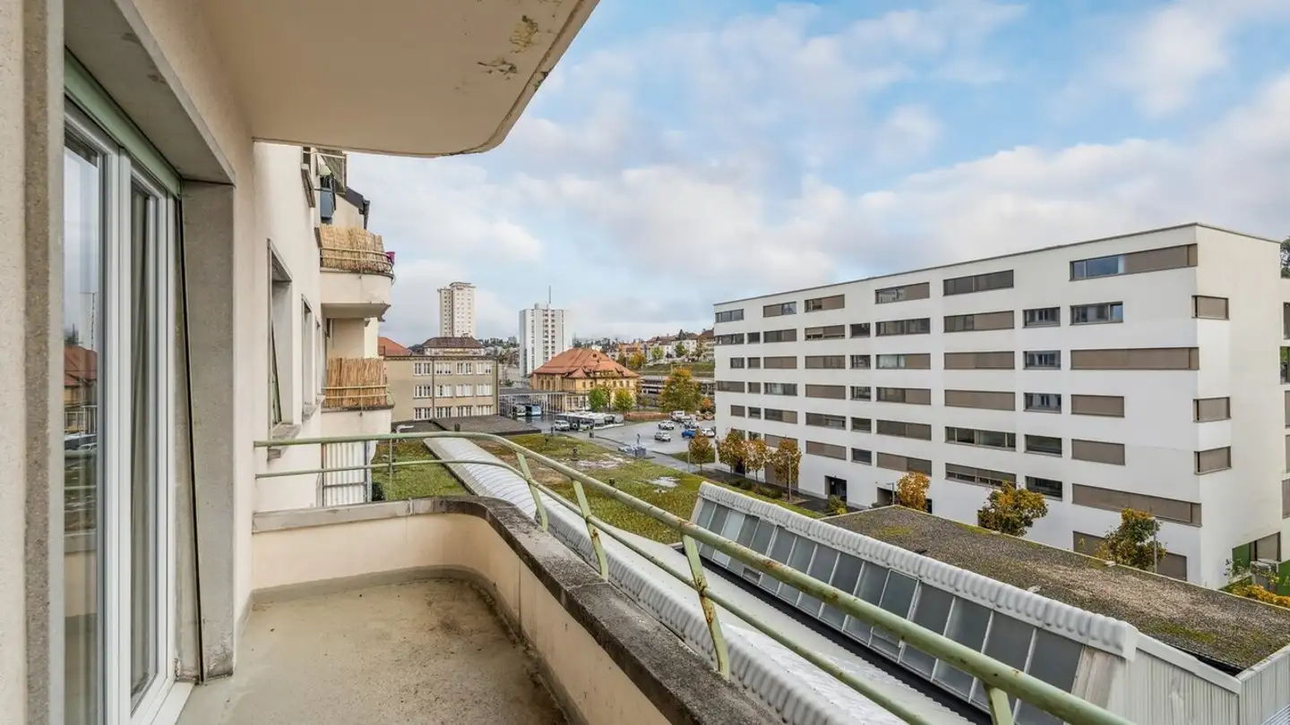 Appartement à louer - Avenue Léopold-Robert, 2300 La Chaux-de-Fonds - Photo 2