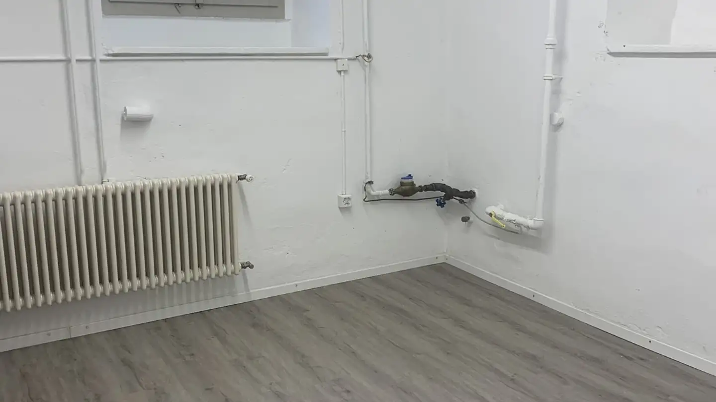 Bürofläche mieten - Rapperswilerstrasse, 8630 Rüti ZH