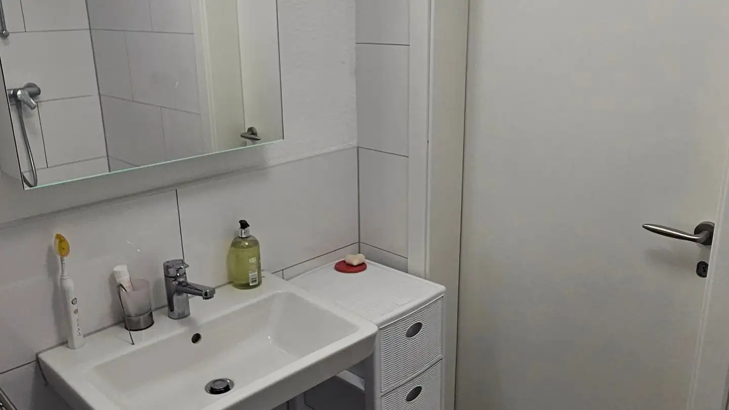 Apartment for rent - Hauptstrasse, 8777 Diesbach GL - Photo 2