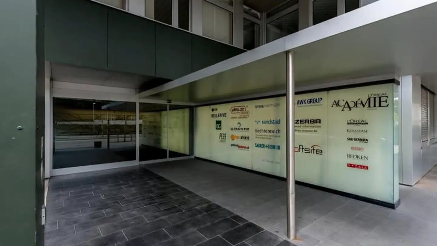 Commercial à louer - Leutschenbachstrasse 45, 8050 Zürich - Photo 2